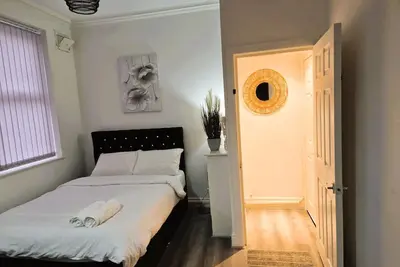 Image de Majesty Studio Apartment