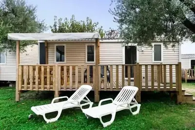 Image de Mobil-home | Comfort Xl | 2 Ch. | 4 pers. | Terrasse surélevée | Tv