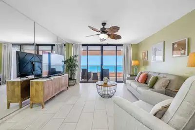 Image de Cbc 1-15b - Gulf Front, private balcony, pool, hot tub, gym, pickelball!