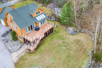 Image de Luxury Maine Timber Frame w\/Lake Views & Access
