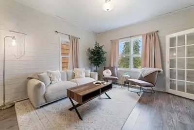 Image de The Zen Den - A charming 3-bedroom house in Superior/Duluth