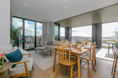Image de 14 An Garth– Sleeps 4 – On-Site Parking for One Car – Estuary Views