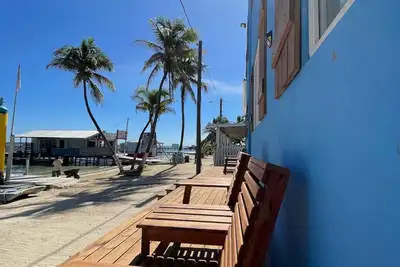 Image de 1br Spacious Beachfront Condo in the Center of San Pedro Town!