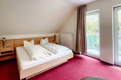 Image de Comfortable and versatile 6-person penthouse room - perfect for relaxation -