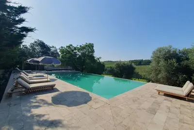 Image de Merveilleuse maison de vacances privée avec Wifi, piscine privée, climatisation, terrasse