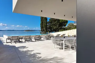 Image de Villa Fux Eternity directly on the beach on the island of Pasman Zadar