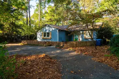 Image de Pet Friendly Family Oasis w/Hot Tub & Fireplace\n\n