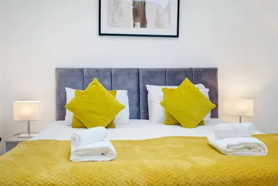 Image de 360 Gu15 Aspen Court 08 - Modern 1 bedroom Apartment 08 Town Centre Camberley