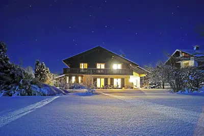 Image de Own cottage near Chiemsee with view of the alps