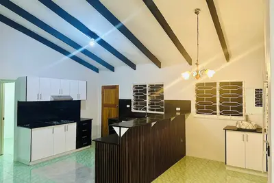Image de Spacious 4-bedroom apartment with WiFi, Ac in charming Nakasi