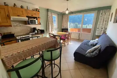 Image de Charmant appartement au centre du village avec balcon et parking
