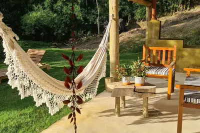 Image de Charming little house in the middle of nature