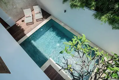 Image de Panoramic 3 storey villa, 3 mins to Bingin Beach