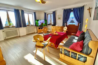 Image de 4-star apartment \"Loisach\", center of Garmisch with mountain view and balcony