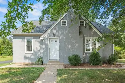 Image de Cozy 2 Bedroom at Orvilla Park