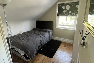 Image de Top floor apartment near station