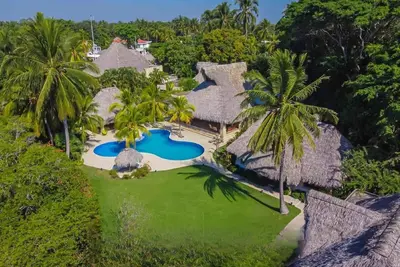Image de Casa Marina Spacious 4-bedroom bungalow with WiFi Ac in beautiful PuertoSan Jose