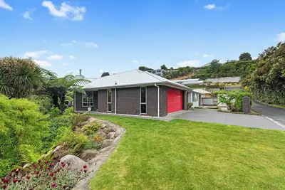 Image de The Red Door - New Plymouth Holiday Home