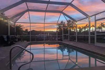 Image de The Ocean Breeze - Cape Coral - A boaters dream, only minutes to the river!