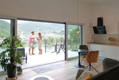 Image de Penthouse with whirlpool, 2 balconies and fantastic panoramic view of the Moselle