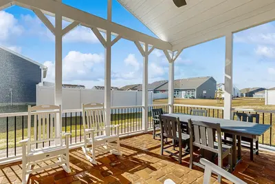 Image de Millville by the Sea Townhome w\/shared pool tennis courts, Wifi