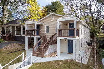 Image de You will be staying in one of the most central areas of Atlanta.