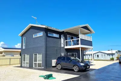 Image de The Beach House on Stevens, Wallaroo North Beach
