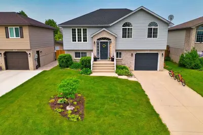 Image de Close to Blue Mountain | Private Backyard + Game Room