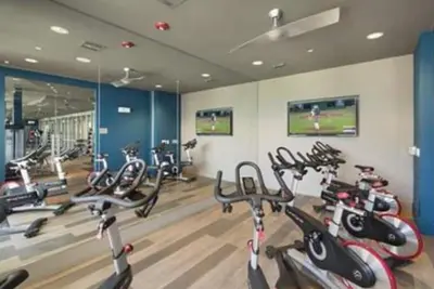 Image de Spacious apartment near Galleria