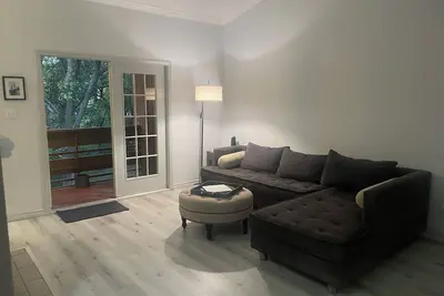 Image de Tranquil 2-bedroom apartment in Dallas with Ac, WiFi