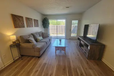 Image de Charming Airport 2bdr Retreat in Heart of Pensacola