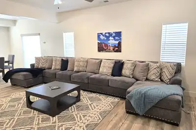 Image de Cedar City 820 S New Construction Modern Home