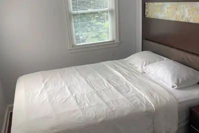 Image de Light filled 3-bedroom house in Hyattsville Md, Dc boarder with Ac, WiFi