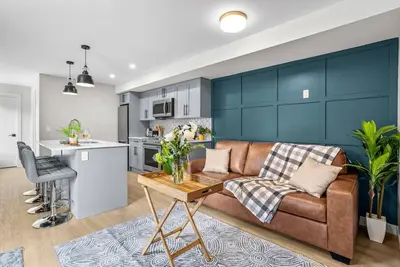 Image de Charming 2br Haven in Canmore | Near Dt and Banff