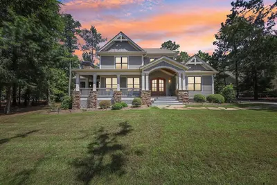 Image de Spacious 5-bedroom house in marvelous Greensboro with Ac, fitness room, WiFi