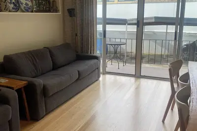 Image de Eastern Beach Studio Apartment - 1 min walk to Geelong Waterfront