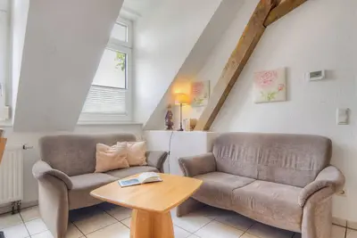 Image de Appartement 'Göckes Haus Und Garten Rosengarten' avec terrasse privée, jardin privé et Wi-Fi