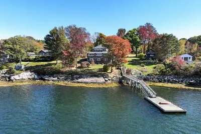 Image de Stunning Cliffs Retreat: Ocean Views, Luxury, and Tranquility Await!