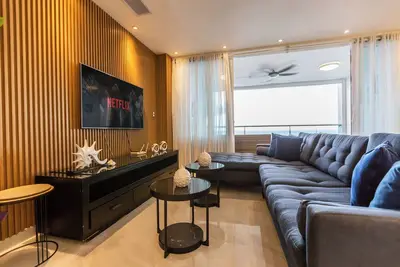 Image de Luxury | Beachfront| Amazing View| 11th Floor!