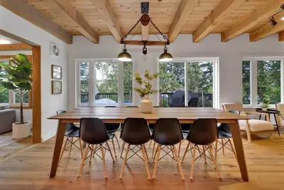 La Chataigne - Wilderness waterfront escape