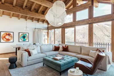 Image de Chalet rénové avec sauna, salle de sport et navette gratuite