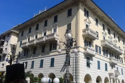 Image de Garden residence central apartment opposite train station