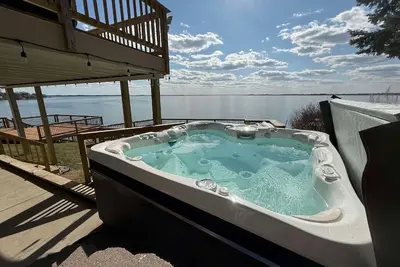 Image de Hottub|Bar+GameArea|Kayak|Paddlebrds|Sleeps12+