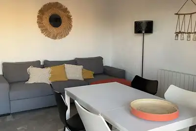 Image de Super appart a l île des pêcheurs 5mn à pied de la plage avec sa belle terrasse