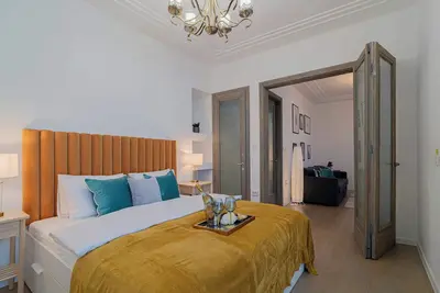 Image de Charming 2br Apartment - Steps to Romanian Athenaeum