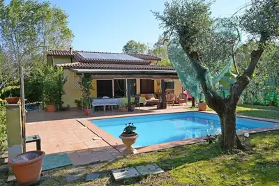 Villa à Ameglia avec 2 chambres à coucher, 5 couchages