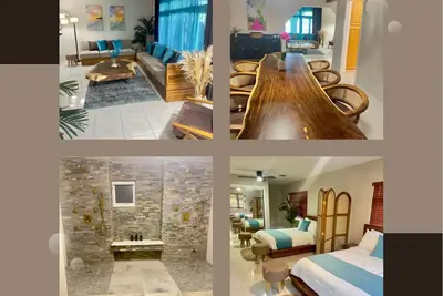 Image de 1 King Bed, 2 Queen Beds, 2 Bunk Beds located 1. 5 miles from the beach.