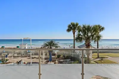 Image de Gulf views, 2 king beds, updated condo, spring savings await!
