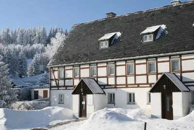 Image de Vacation apartment in the attic - vacation home on the ski slope