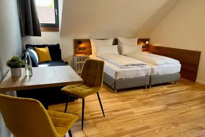 Image de Studio Apartment - Junipro Hotel Schinderhannes